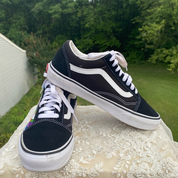 WOMENS VANS OFF THE WALL SNEAKERS - Picture 10 of 10